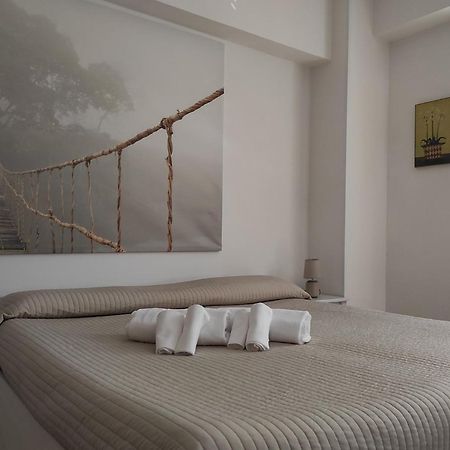 Hotel Monolocali Da Vinci à Falconara Marittima Extérieur photo