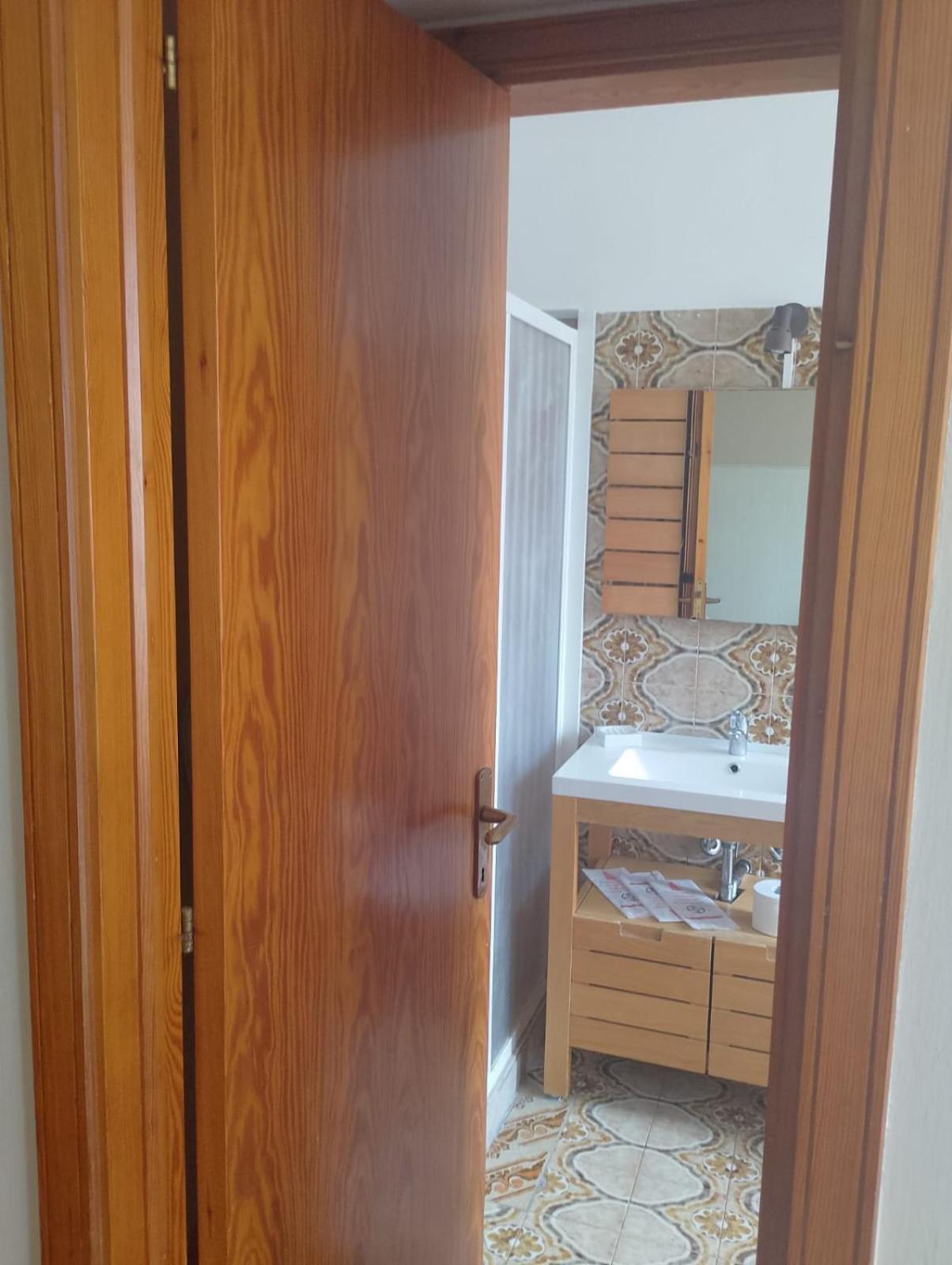 Hotel Monolocali Da Vinci à Falconara Marittima Chambre photo